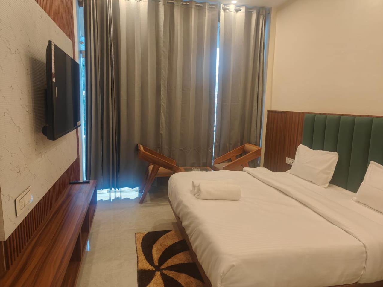 Aroma Resort Rishikesh Ngoại thất bức ảnh