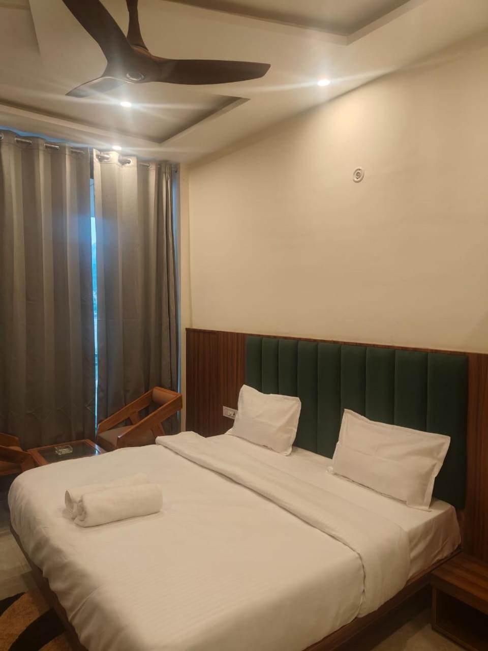 Aroma Resort Rishikesh Ngoại thất bức ảnh