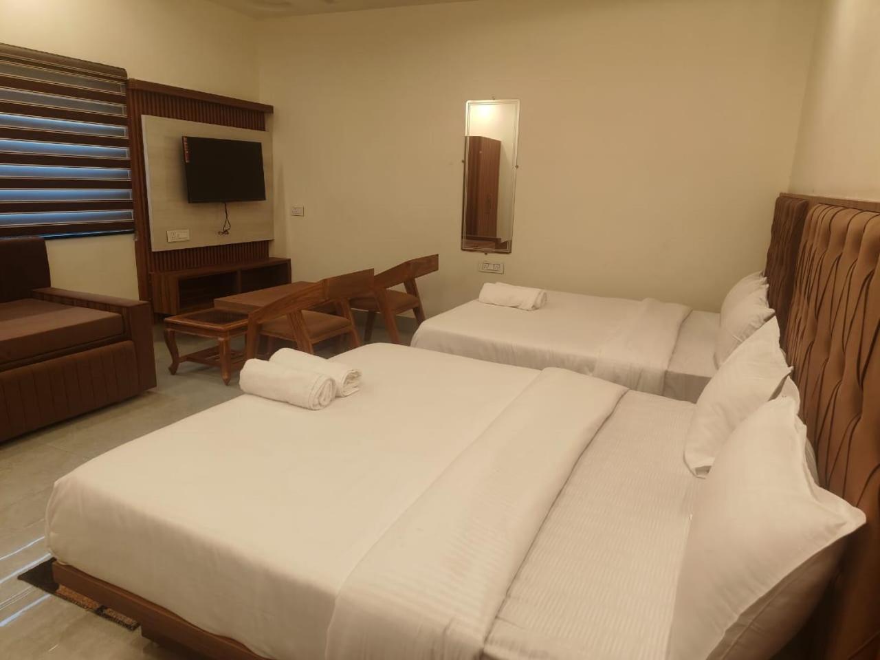 Aroma Resort Rishikesh Ngoại thất bức ảnh