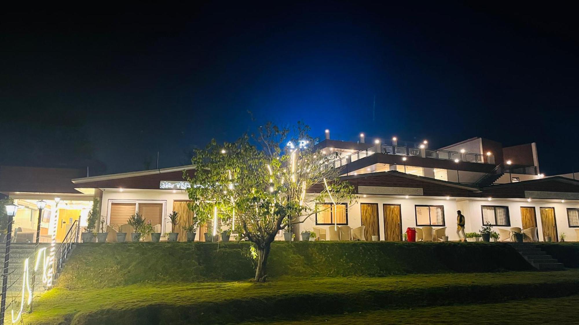 Aroma Resort Rishikesh Ngoại thất bức ảnh