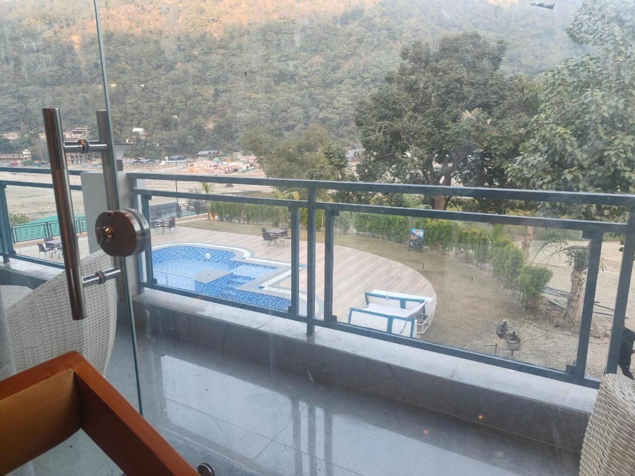 Aroma Resort Rishikesh Ngoại thất bức ảnh
